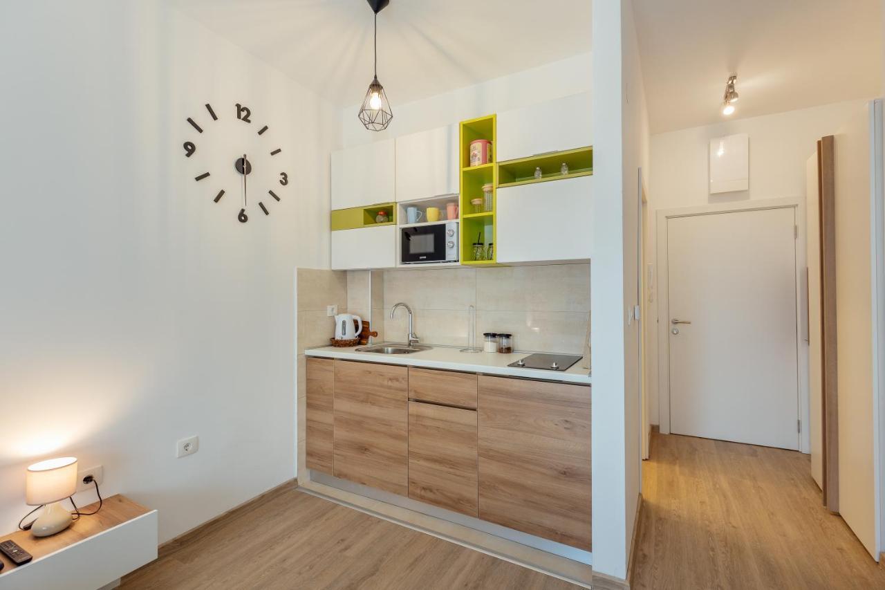 Green Valley Apartments Herceg Novi Bagian luar foto